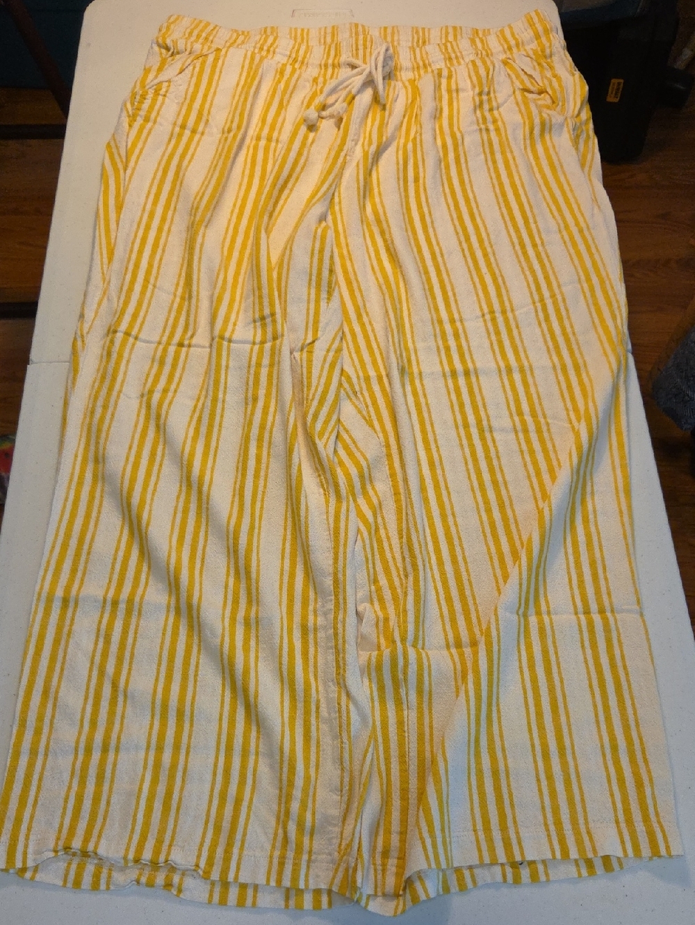 torrid White and Yellow Striped Wide-Leg Drawstring Pants, 3R